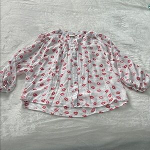 Zac & Rachel White Blouse with Red Lip Print